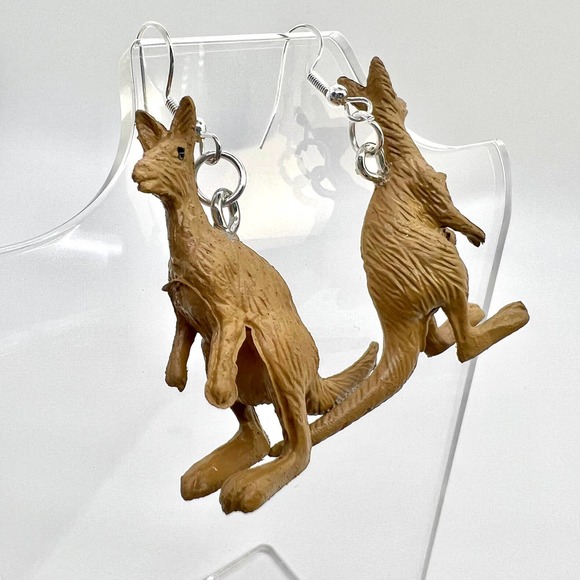 Kangaroo Earrings - Aussie Earrings - Animal Earrings - Teacher Earrings - Picture 2 of 10